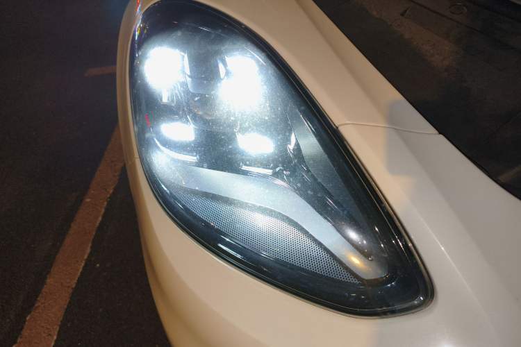 Used Porsche Panamera 2017 Panamera 3.0T Right Front Headlight