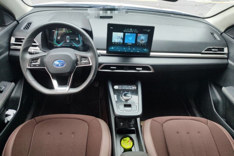 Used BYD e2 2021 Comfort Model Center Console