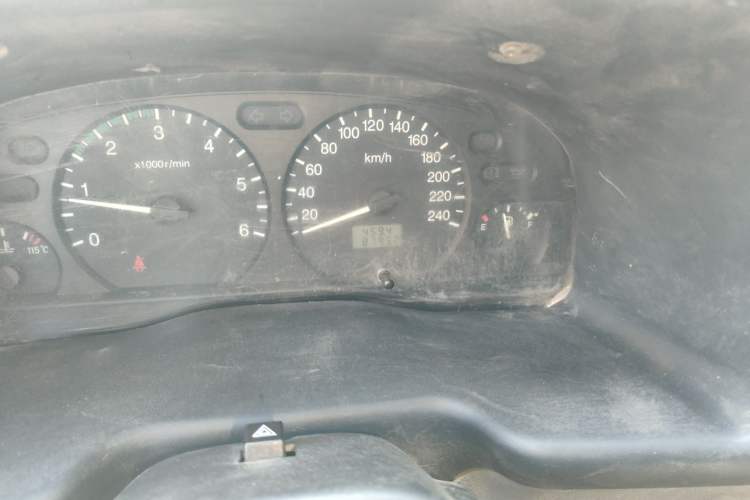 Used Ford Classic Transit 2013 2.8T Diesel Logistics Model with Short Wheelbase and Mid-Roof JX493ZLQ4