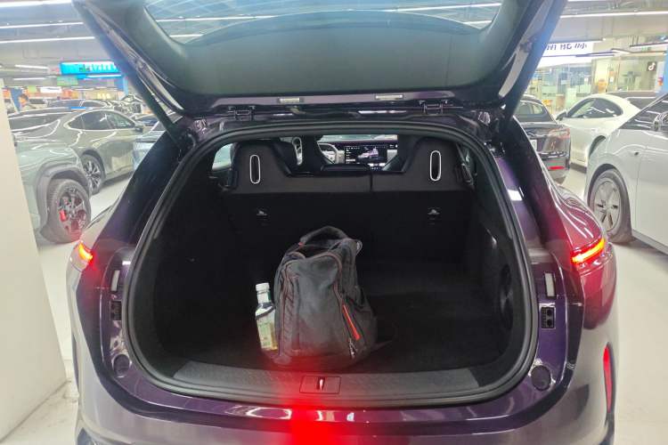 Used Avatr 07 2024 Pro+ All-Electric Version Trunk