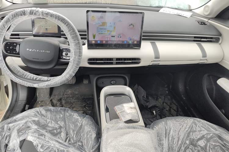 Used Dongfeng NAMMI 01 2025 330KM Youth Edition Audio And AC Panel