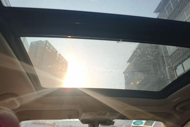 Used Buick Envision 2018 20T Two-Wheel Drive Luxury Model
