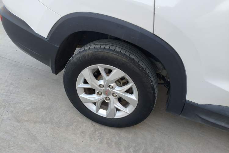 Used Wuling Hongguang S3 2018 1.5L Manual Luxury Model China V Standard Right Rear Wheel Hub