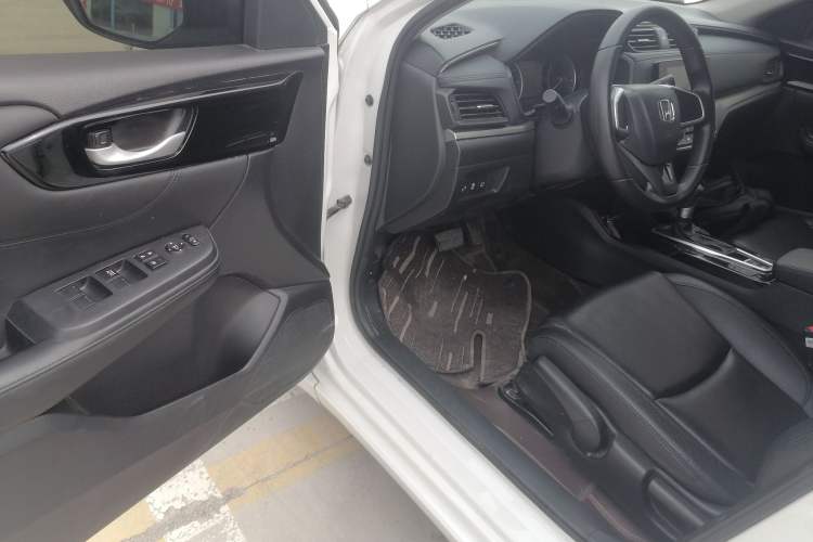 Used Honda Envix 2022 180TURBO CVT Comfort Version Driver Seat