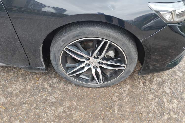 Used Honda Inspire 2022 260TURBO Jingyue Version Right Front Wheel Hub