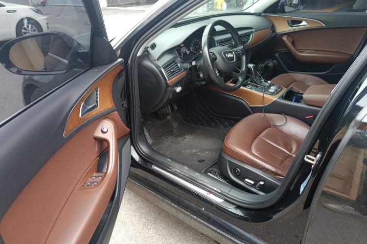 Used Audi A6L 2018 30th Anniversary Edition 30 FSI Style Model
