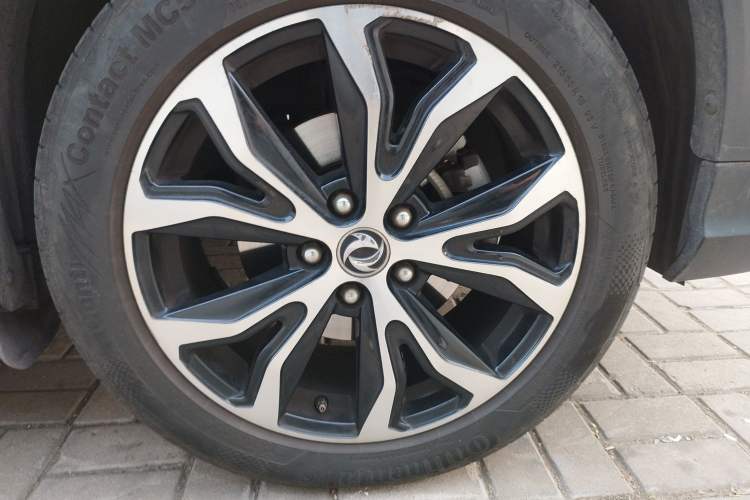 Used FORTHING Joyear X5 2017 2.0L Manual Luxury Version
