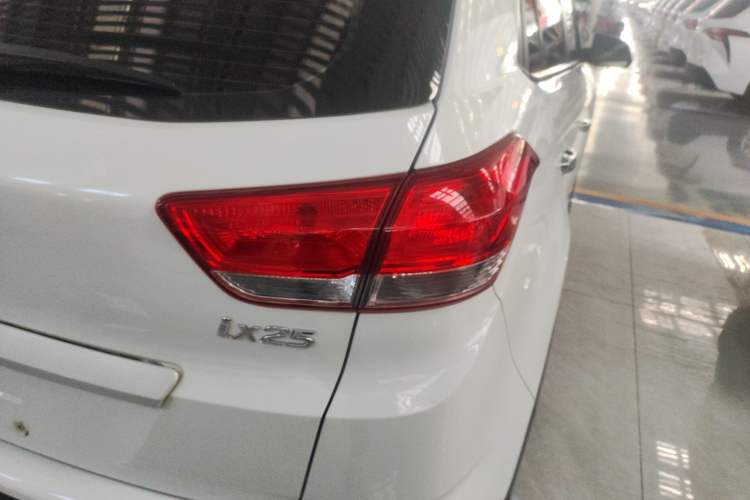 Used Hyundai ix25 2017 1.6L Automatic Smart Version