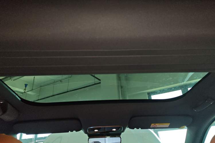 Used Hima AITO M8 2025 Extended-Range Ultra Version 53.4 kWh 5-Seater Edition Headliner