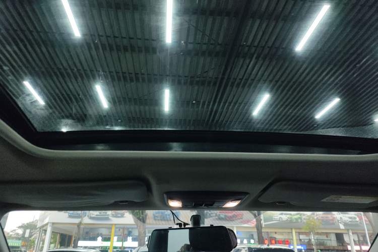 Used Honda Vezel 2019 1.5L CVT Pioneer Edition China VI Headliner