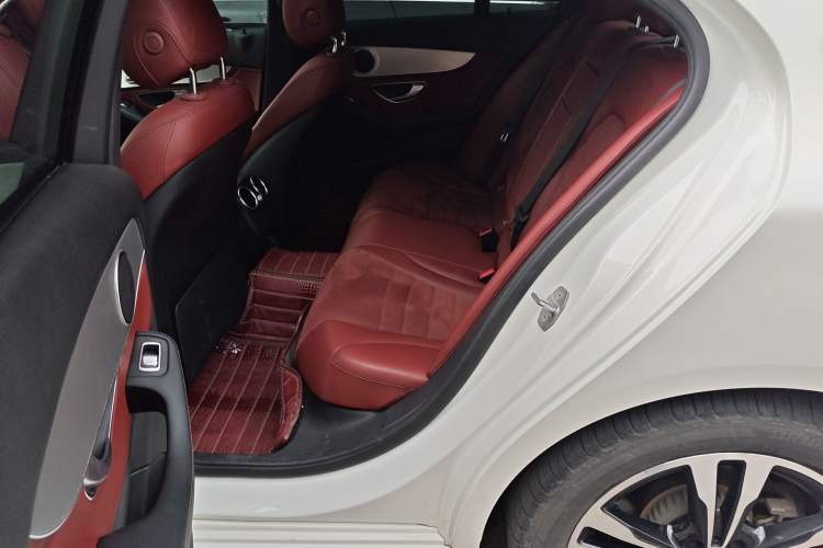 Used Mercedes-Benz C-Class 2018 C 200 Sport Edition Left Rear Seat