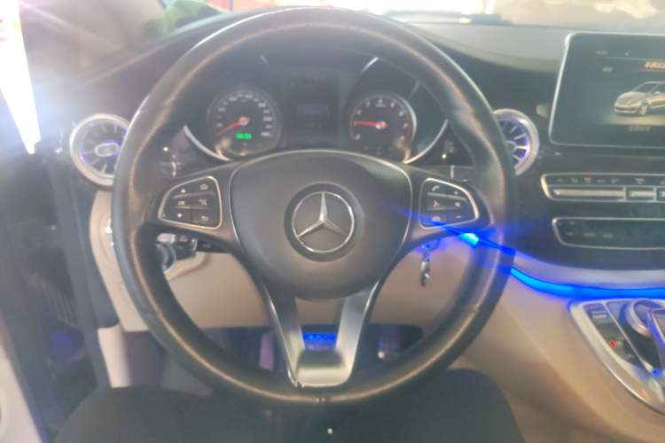 Used Mercedes-Benz V-Class 2016 V 260 Prestige Edition
