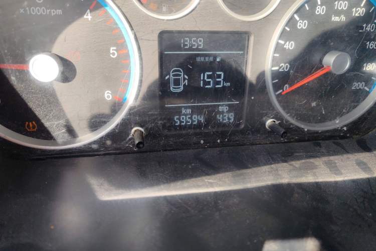 Used Foton Toano 2021 2.0T Manual Tongtu Long Wheelbase Mid-Height 5/6/7-Seater 4F20TC3 Odometer Close Up