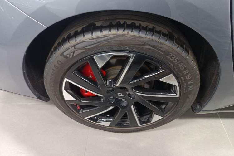 Used Dongfeng eπ eπ007 2024 Range-Extended 200 RuYi Edition