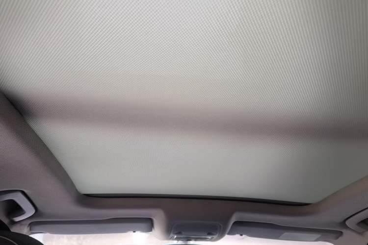 Used Audi Q3 2015 35 TFSI Comfort Model Headliner