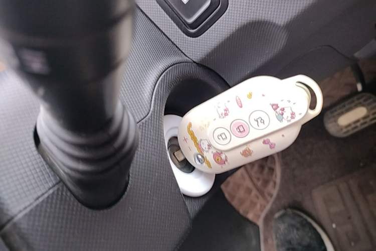 Used Wuling Hongguang MINIEV 2022 Macaron Fashion Model Lithium Iron Phosphate
