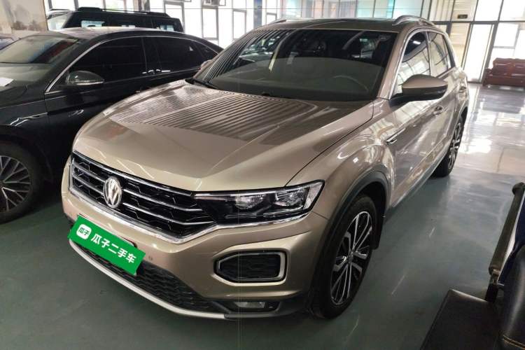 Used Volkswagen T-ROC 2018 280TSI DSG Two-Wheel Drive Luxury Version China VI Standard