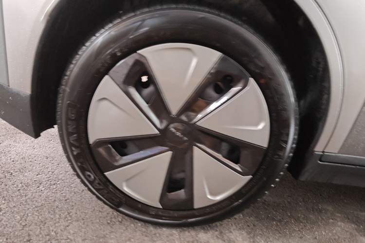 Used AION Y 2023 Plus 510 Enjoy Edition
