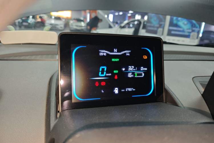 Used CHANGAN NEVO Lumin 2022 210km Sweet Edition Instrument Cluster