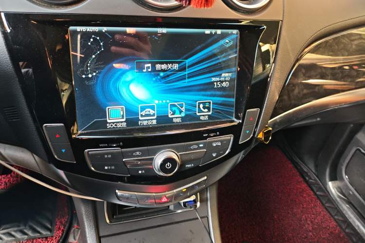 Used BYD Tang New Energy 2015 2.0T Four-Wheel-Drive Flagship Model