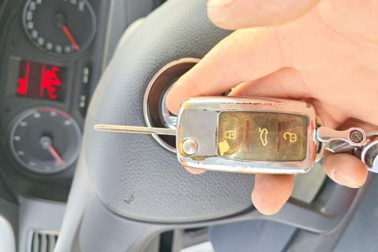 Used Volkswagen Santana 2016 1.4L Manual Fashion Edition Vehicle Key