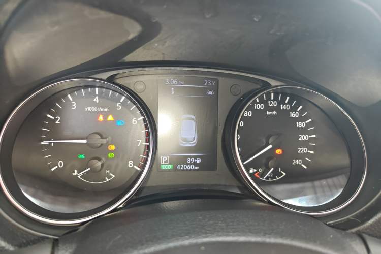 Used Nissan Qashqai 2019 2.0L CVT Luxury Edition Instrument Cluster