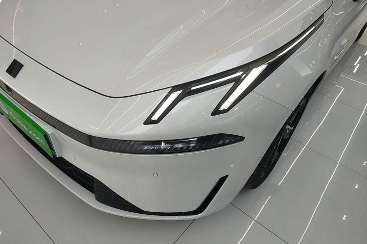 Used Lynk & Co 07 2024 EM-P 126 Long-Range Ultra
