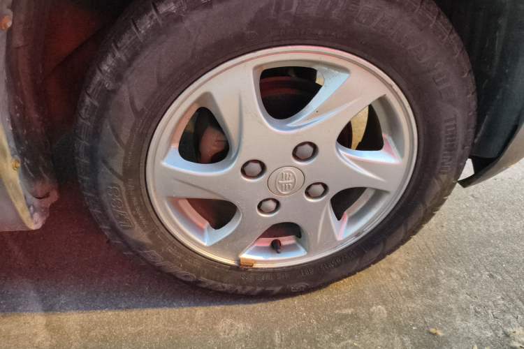 Used FAW Senya S80 2013 1.5L Manual 5-Seat Urban Fashion Edition
