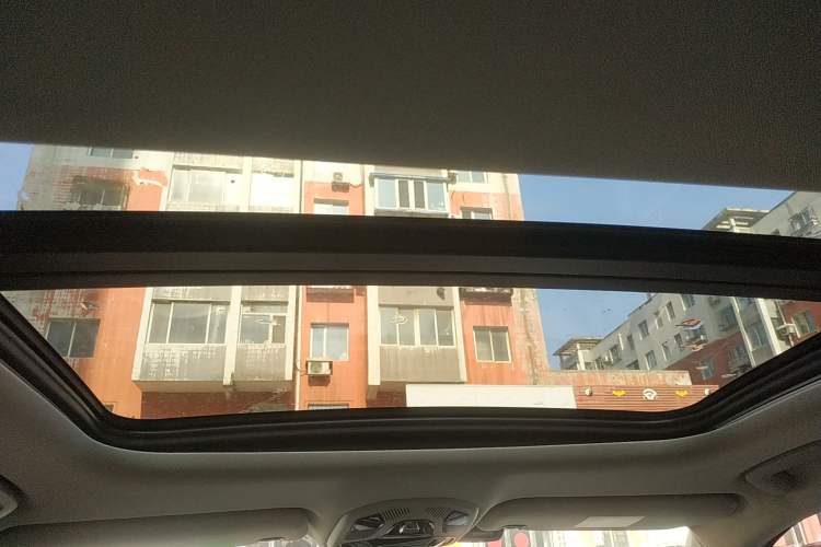 Used Lynk & Co 06 2020 1.5T YAO Halo Headliner