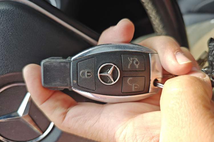 Used Mercedes-Benz E-Class 2012 E 200 CGI Coupe