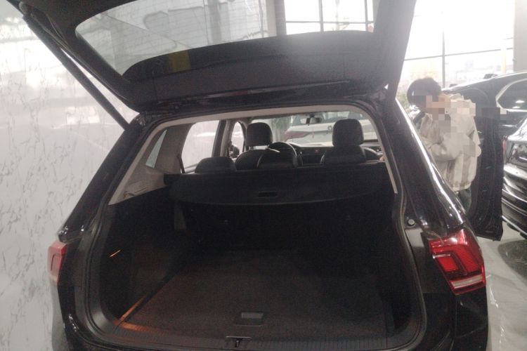 Used Volkswagen Tiguan L 2021 330TSI Automatic Two-Wheel Drive R-Line Enhanced Edition