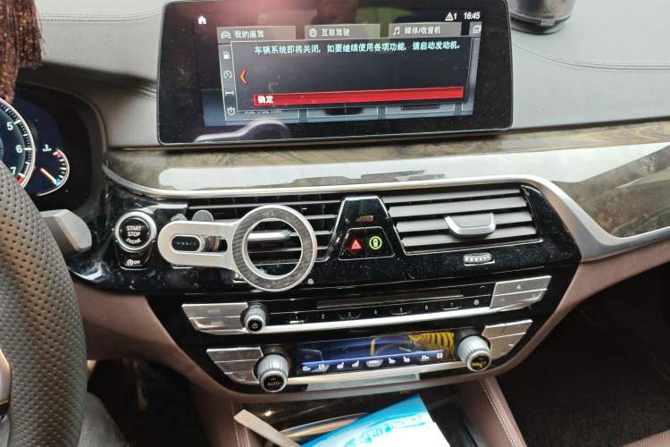 Used BMW 6 Series GT 2018 640i xDrive M Sport Package
