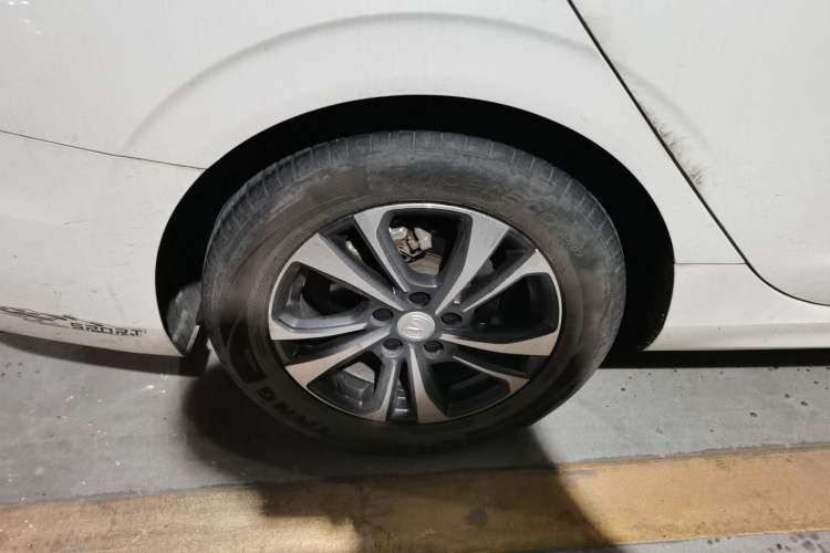 Used CHANGAN Eado 2022 PLUS Blue Whale NE 1.4T GDI DCT Prestige Edition Right Rear Wheel Hub