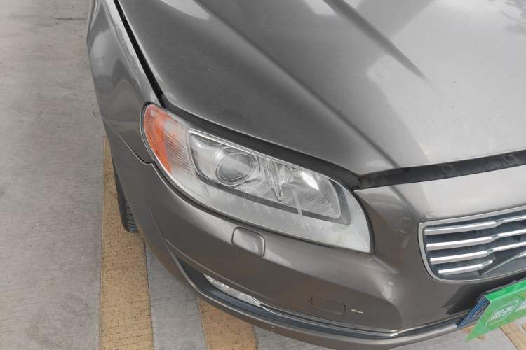 Used Volvo S80L 2014 2.0T T5 Intelligent Luxury Edition Right Front Headlight