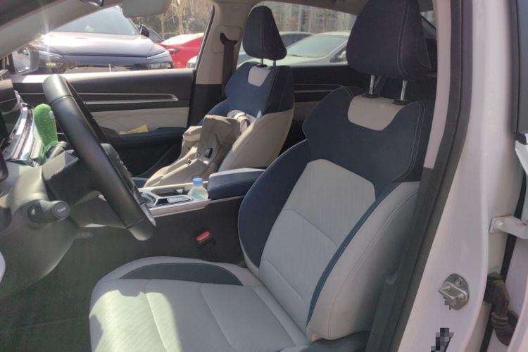 Used Geely Auto Emgrand 2022 4th Generation 1.5L CVT Flagship Model