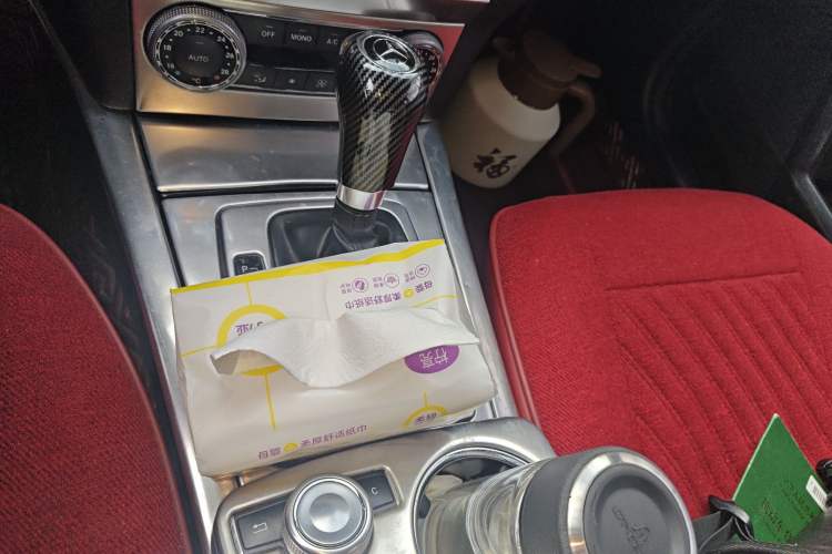 Used Mercedes-Benz GLK-Class 2011 GLK 300 4MATIC Dynamic Model