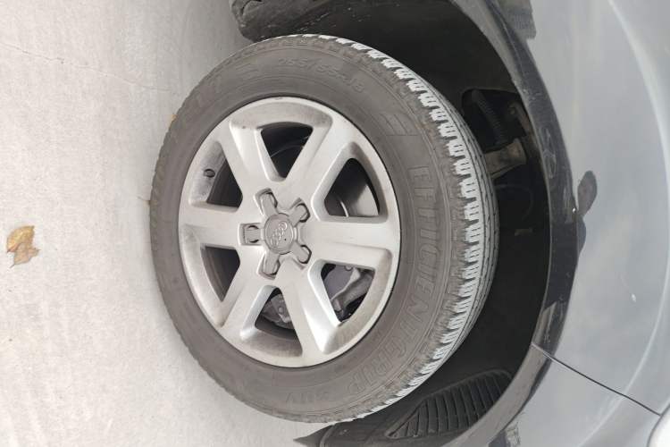 Used Audi Q7 2013 35 TFSI Ambition Edition Right Front Wheel Hub