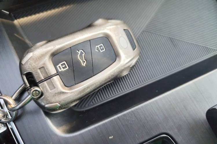 Used Roewe RX5 MAX 2022 1.5T Automatic Zhiwei Prestige Edition