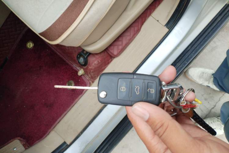 Used JMC Yuhu 7 2012 2.4T Four-Wheel Drive Manual Standard Edition JX4D24 Vehicle Key