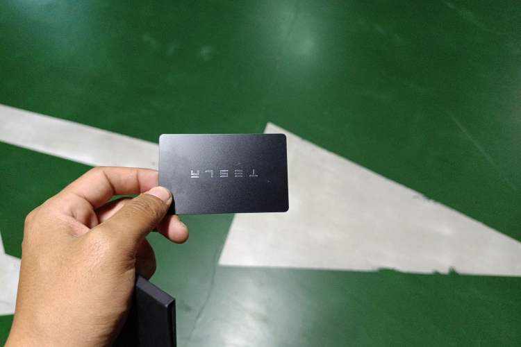 Used Tesla Model Y 2024 Rear-Wheel-Drive Version
