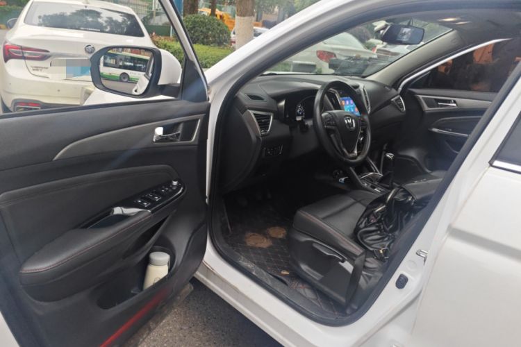 Used CHANGAN CS75 2017 Shangku Edition 1.5T Manual ZhiXiang Model
