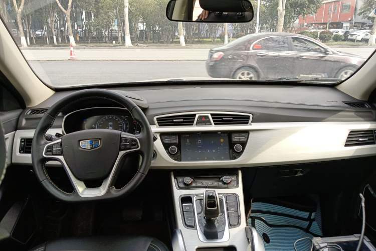 Used Geely Auto Emgrand X7 Sport 2020 1.8TD DCT Two-Wheel Drive Smart Connect 4G-Enabled Version