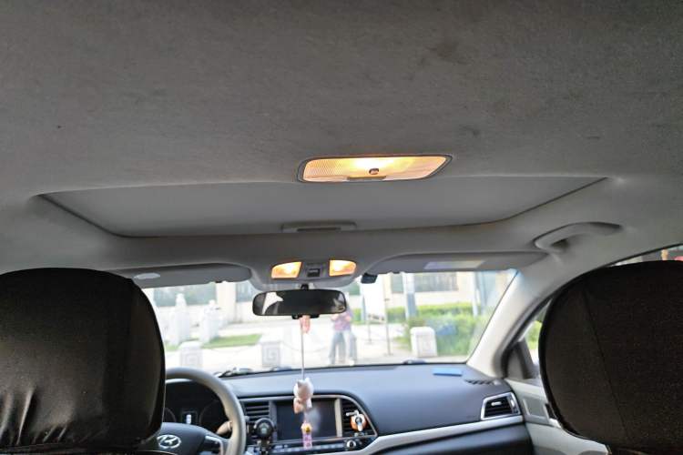 Used Hyundai Elantra (6th Generation / Lingdong) 2016 1.6L Automatic ZhiXuan – Elite Version Headliner