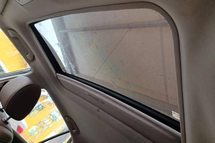 Used BYD S7 2017 2.0T Automatic Luxury Model Headliner