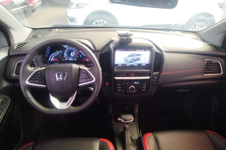 Used Luxgen U5 SUV 2017 1.6L CVT Prestige Edition