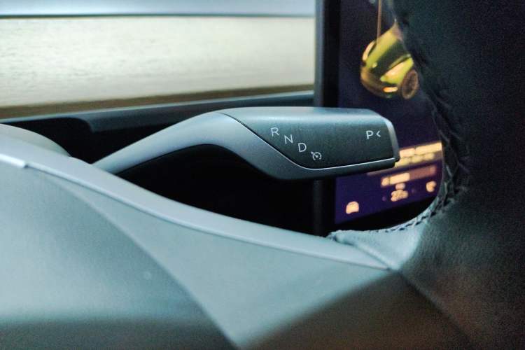 Used Tesla Model Y 2021 Long-Range All-Wheel-Drive Version