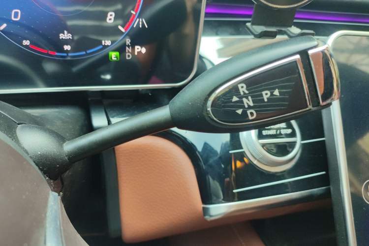 Used Mercedes-Benz S-Class 2010 S 400 L HYBRID Gear Lever