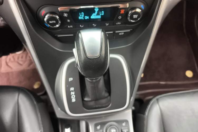 Used Ford Kuga 2015 1.5L GTDi Four-Wheel-Drive Elite Model