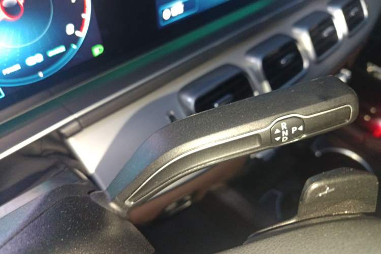 Used Mercedes-Benz GLE  Gear Lever