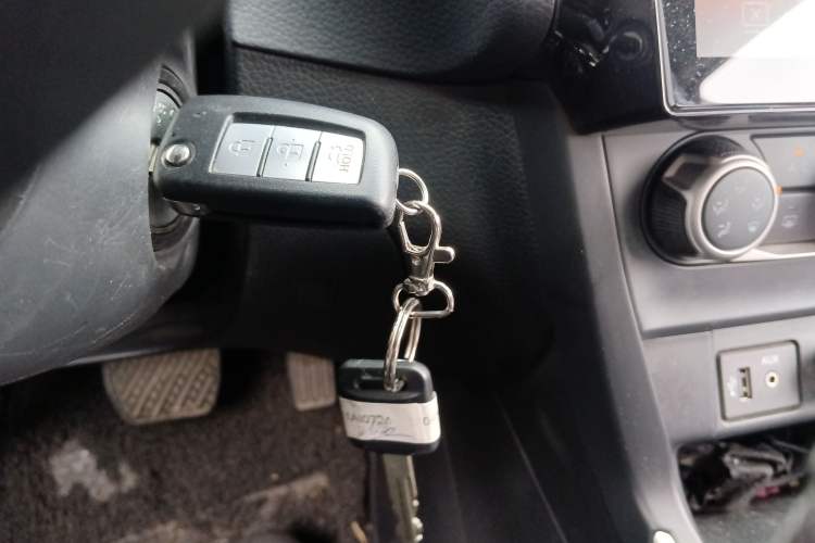 Used Nissan Sylphy 2021 Classic 1.6XE CVT Comfort Edition Vehicle Key